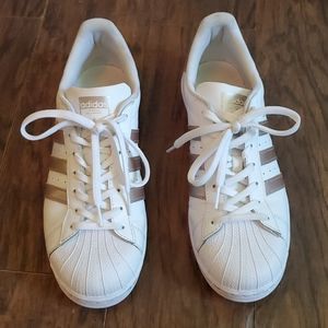Adidas Superstar
